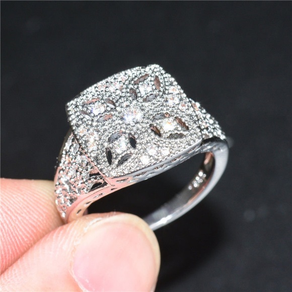 925 Silver Rings Craved White Sapphire New - Picture 3 of 3